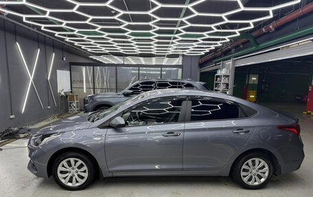 Hyundai Solaris II рестайлинг, 2019 год, 1 400 000 рублей, 5 фотография