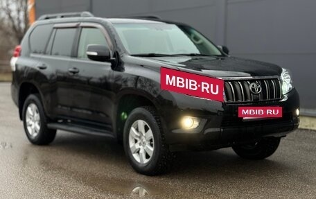 Toyota Land Cruiser Prado 150 рестайлинг 2, 2010 год, 2 355 000 рублей, 2 фотография