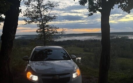 Chevrolet Cruze II, 2011 год, 830 000 рублей, 3 фотография