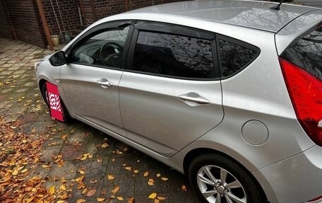 Hyundai Solaris II рестайлинг, 2015 год, 1 120 000 рублей, 5 фотография