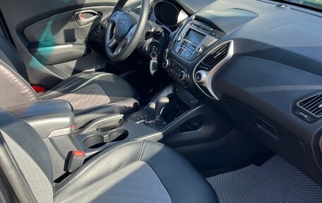 Hyundai ix35 I рестайлинг, 2010 год, 855 000 рублей, 8 фотография