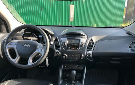 Hyundai ix35 I рестайлинг, 2010 год, 855 000 рублей, 7 фотография