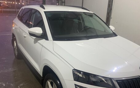 Skoda Karoq I, 2020 год, 2 000 000 рублей, 2 фотография