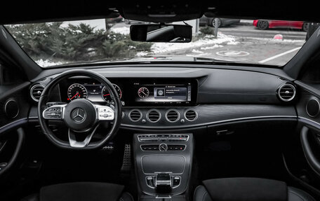 Mercedes-Benz E-Класс, 2020 год, 3 299 000 рублей, 11 фотография