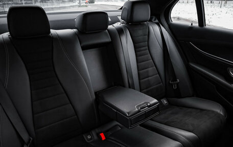 Mercedes-Benz E-Класс, 2020 год, 3 299 000 рублей, 31 фотография