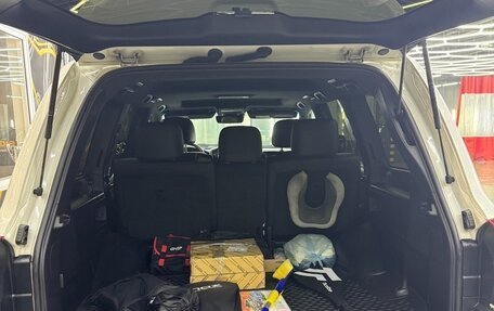 Toyota Land Cruiser 200, 2017 год, 6 590 000 рублей, 13 фотография