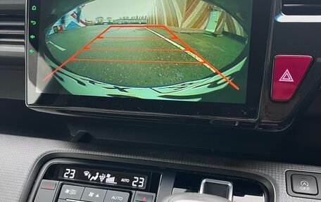 Honda Stepwgn IV, 2016 год, 2 250 000 рублей, 13 фотография