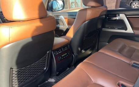 Toyota Land Cruiser 200, 2015 год, 4 500 000 рублей, 6 фотография