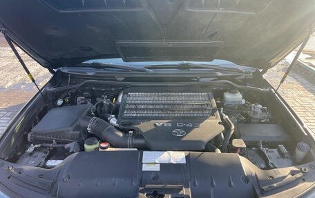 Toyota Land Cruiser 200, 2015 год, 4 500 000 рублей, 10 фотография