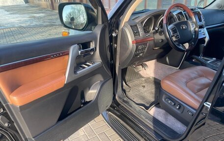 Toyota Land Cruiser 200, 2015 год, 4 500 000 рублей, 19 фотография