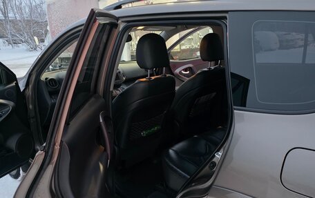 Toyota RAV4, 2012 год, 1 650 000 рублей, 7 фотография