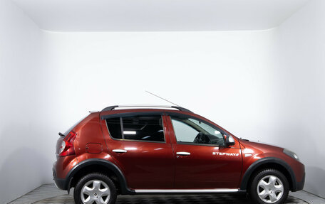 Renault Sandero I, 2014 год, 880 000 рублей, 4 фотография