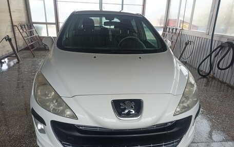 Peugeot 308 II, 2009 год, 437 000 рублей, 3 фотография
