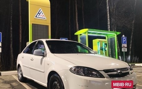 Daewoo Gentra II, 2013 год, 380 000 рублей, 2 фотография