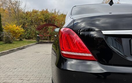 Genesis G90 I рестайлинг, 2016 год, 2 400 000 рублей, 12 фотография