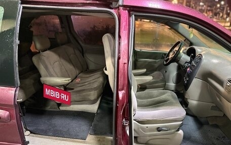 Chrysler Voyager IV, 2001 год, 200 000 рублей, 21 фотография