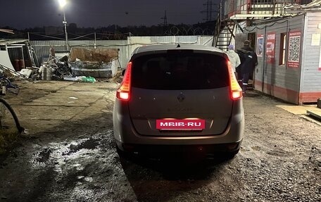 Renault Scenic III, 2009 год, 750 000 рублей, 4 фотография