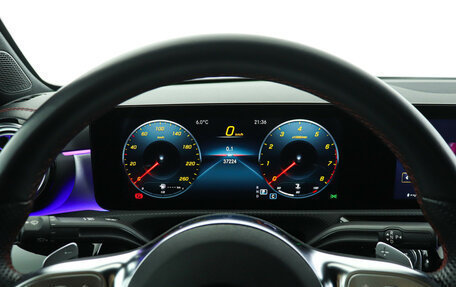 Mercedes-Benz CLA, 2022 год, 3 498 000 рублей, 11 фотография