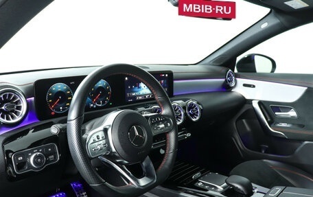 Mercedes-Benz CLA, 2022 год, 3 498 000 рублей, 13 фотография