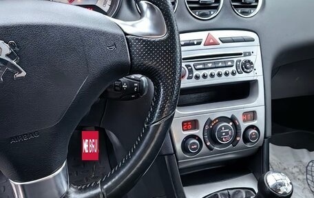 Peugeot 408 I рестайлинг, 2015 год, 539 000 рублей, 11 фотография