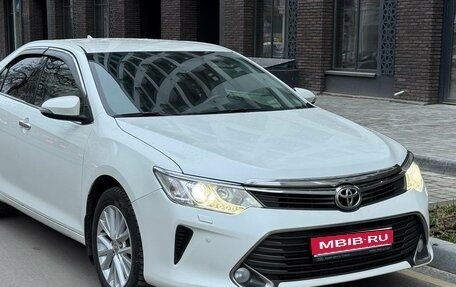 Toyota Camry, 2015 год, 1 575 000 рублей, 1 фотография