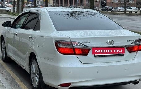 Toyota Camry, 2015 год, 1 575 000 рублей, 4 фотография