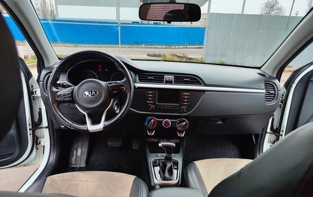 KIA Rio IV, 2018 год, 1 650 000 рублей, 6 фотография