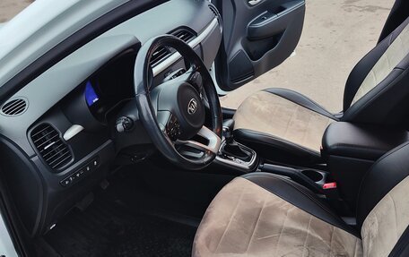 KIA Rio IV, 2018 год, 1 650 000 рублей, 12 фотография