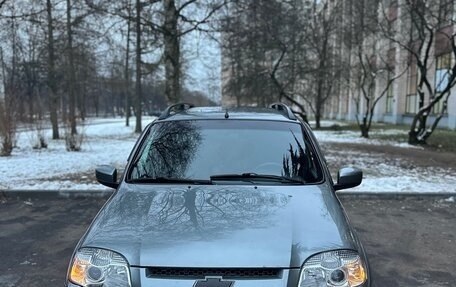 Chevrolet Niva I рестайлинг, 2014 год, 615 000 рублей, 2 фотография