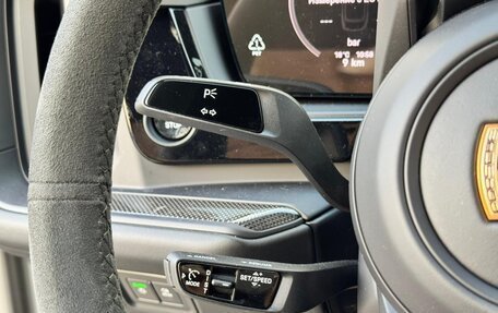 Porsche Cayenne III, 2025 год, 24 990 000 рублей, 16 фотография