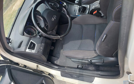 Hyundai Elantra V, 2012 год, 900 000 рублей, 4 фотография