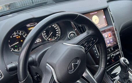 Infiniti Q50 I рестайлинг, 2017 год, 2 550 000 рублей, 11 фотография