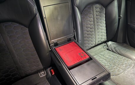 Audi RS 6, 2016 год, 6 600 000 рублей, 11 фотография