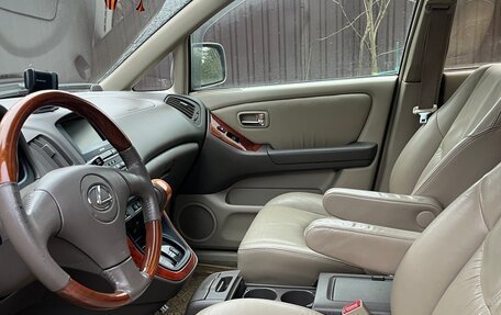 Lexus RX IV рестайлинг, 2002 год, 800 000 рублей, 9 фотография