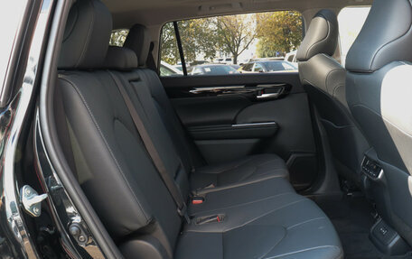 Toyota Highlander, 2025 год, 6 500 000 рублей, 6 фотография