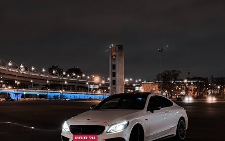 Mercedes-Benz C-Класс AMG, 2017 год, 3 950 000 рублей, 2 фотография