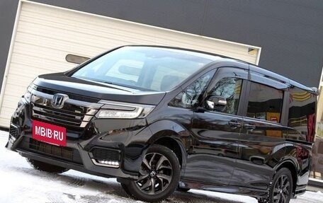 Honda Stepwgn IV, 2021 год, 2 055 000 рублей, 4 фотография