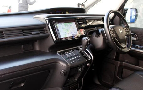 Honda Stepwgn IV, 2021 год, 2 055 000 рублей, 22 фотография