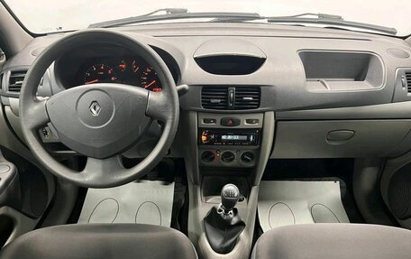 Renault Symbol, 2011 год, 380 000 рублей, 18 фотография