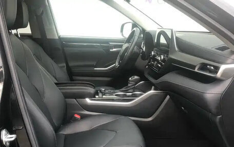 Toyota Highlander, 2022 год, 3 594 555 рублей, 12 фотография