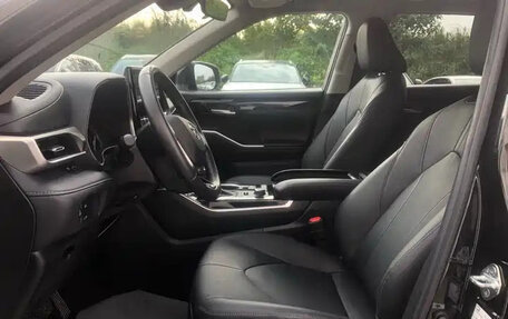 Toyota Highlander, 2022 год, 3 594 555 рублей, 11 фотография