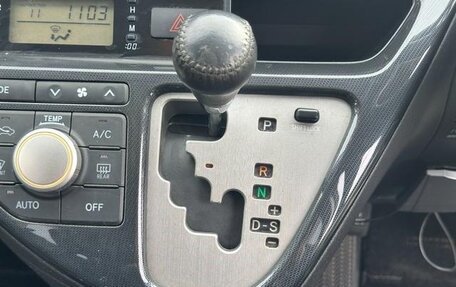 Toyota Wish II, 2009 год, 760 000 рублей, 16 фотография