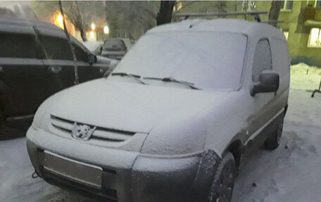 Peugeot Partner II рестайлинг 2, 2010 год, 266 337 рублей, 1 фотография