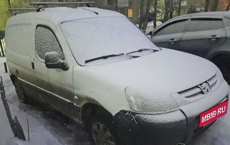 Peugeot Partner II рестайлинг 2, 2010 год, 266 337 рублей, 2 фотография