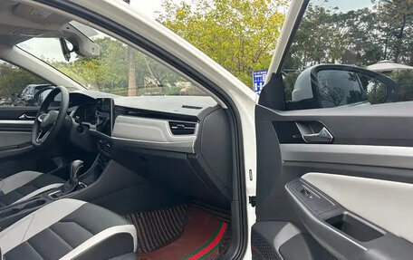 Volkswagen Bora, 2022 год, 1 135 000 рублей, 12 фотография