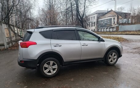 Toyota RAV4, 2013 год, 1 600 000 рублей, 3 фотография