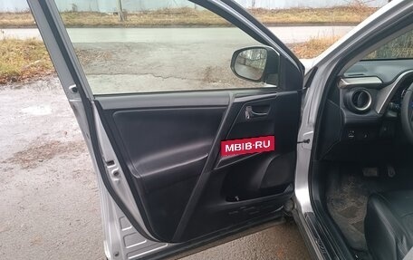 Toyota RAV4, 2013 год, 1 600 000 рублей, 6 фотография