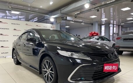 Toyota Camry, 2022 год, 3 670 000 рублей, 3 фотография