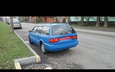 Volkswagen Passat B4, 1995 год, 185 000 рублей, 4 фотография