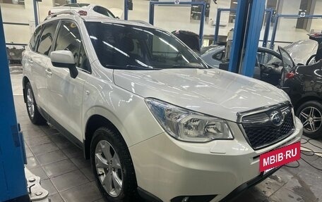 Subaru Forester, 2014 год, 1 599 000 рублей, 2 фотография